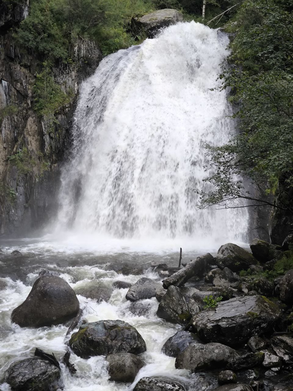 Фото локации Водопад Корбу на Алтае 1